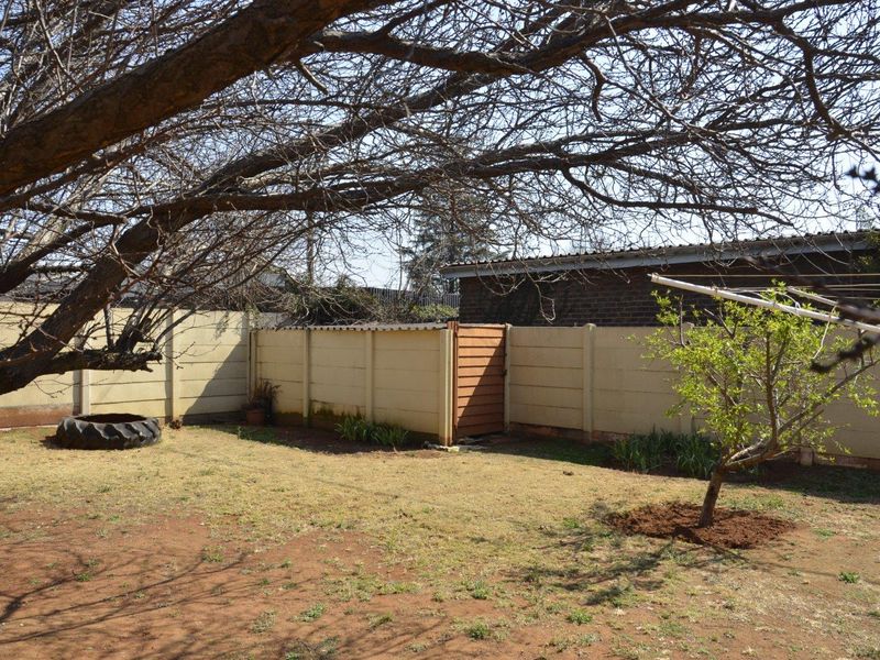House For Sale in Meyerton Park, Meyerton - Photo 4