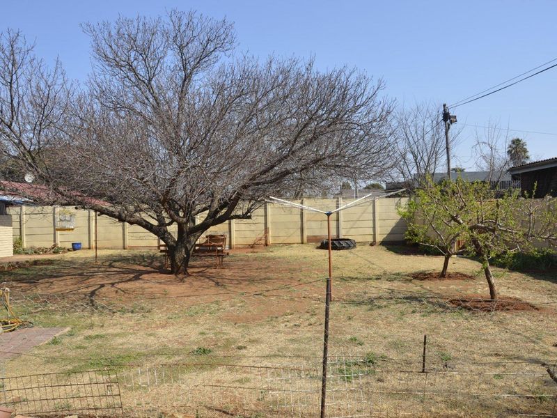 House For Sale in Meyerton Park, Meyerton - Photo 5