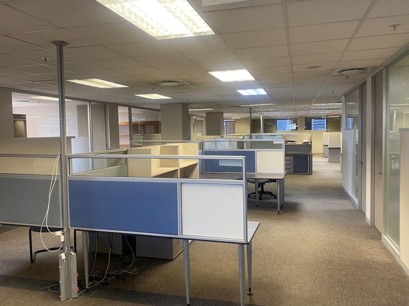 Full Floorplate Office Space to Let - Photo 5