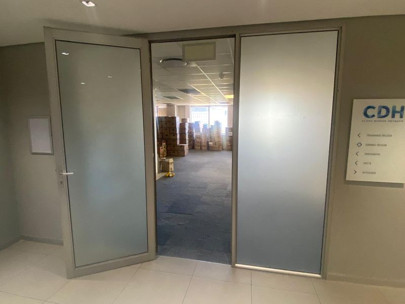 Office Space to Let in Cape Town - Photo 7