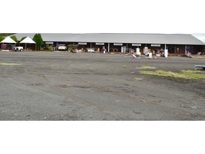 Prime Investment Opportunity - Residential & Commercial Property on the N12 - Photo 6