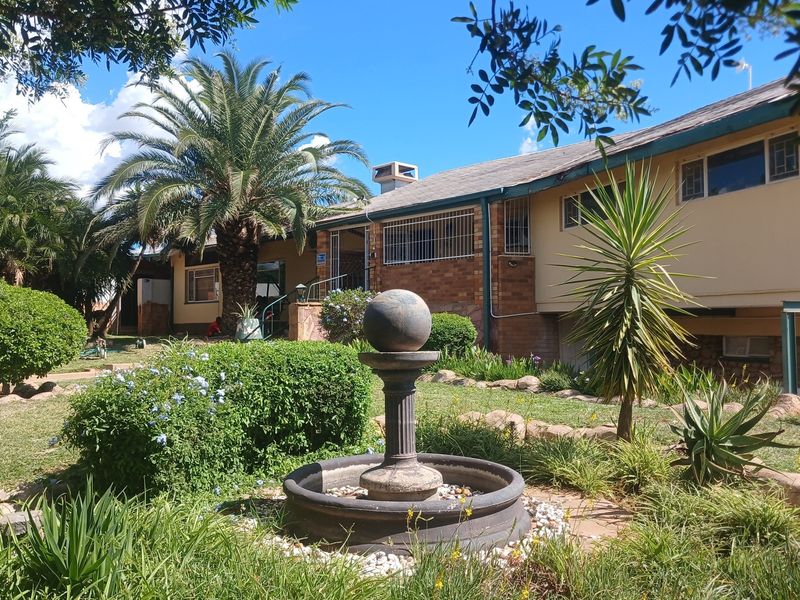 Mixed property use residential and commercial that will generate passive income - Photo 10