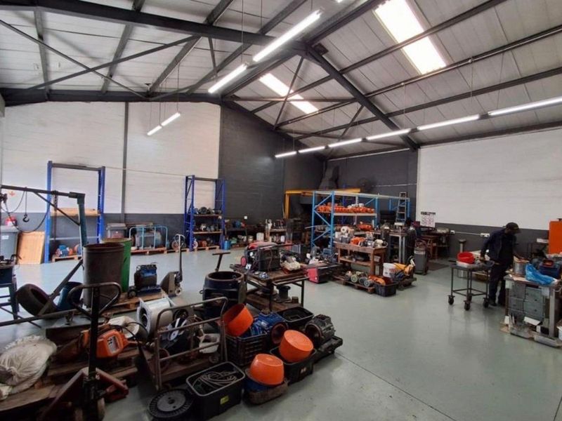 Factory / Warehouse To Rent in Gunners Park in Epping Industrial - Photo 7