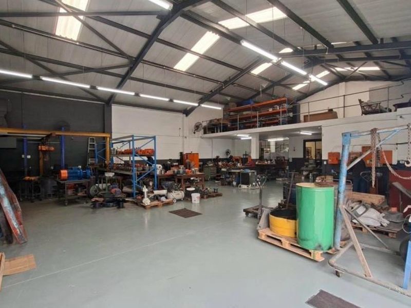 Factory / Warehouse To Rent in Gunners Park in Epping Industrial - Photo 9