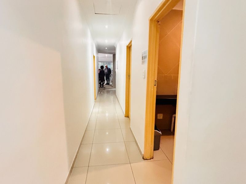 Cliff Avenue | Waterkloof Ridge | Pretoria - Photo 8