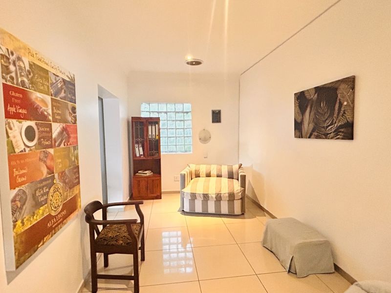 Cliff Avenue | Waterkloof Ridge | Pretoria - Photo 2