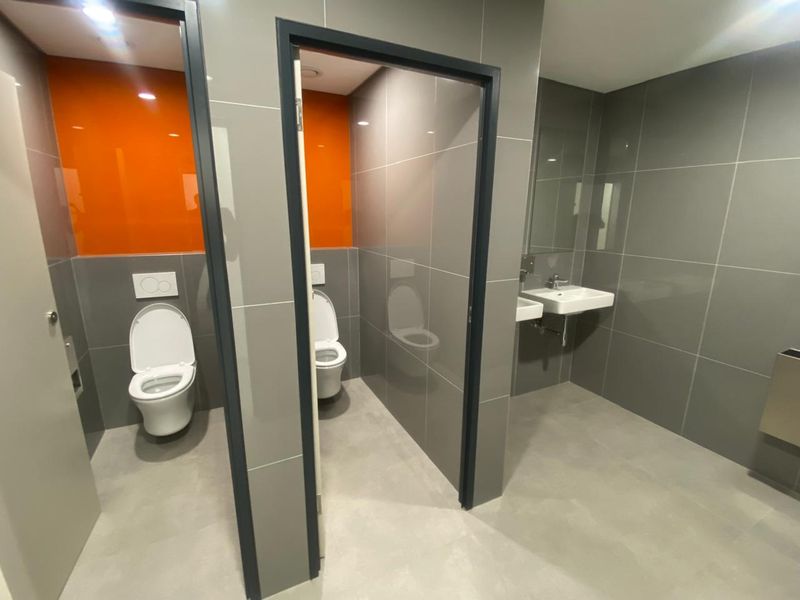 A-Grade Offices To Let In Waterkant Street with Parking - Photo 5