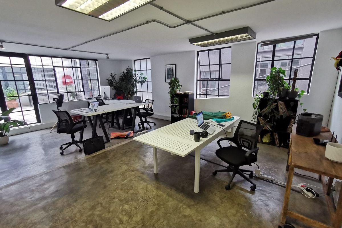 Superb Designer Commercial Space in Creative Precinct - Photo 2