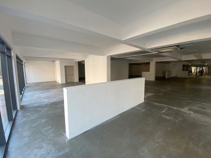 Retail Space To Let - Photo 6