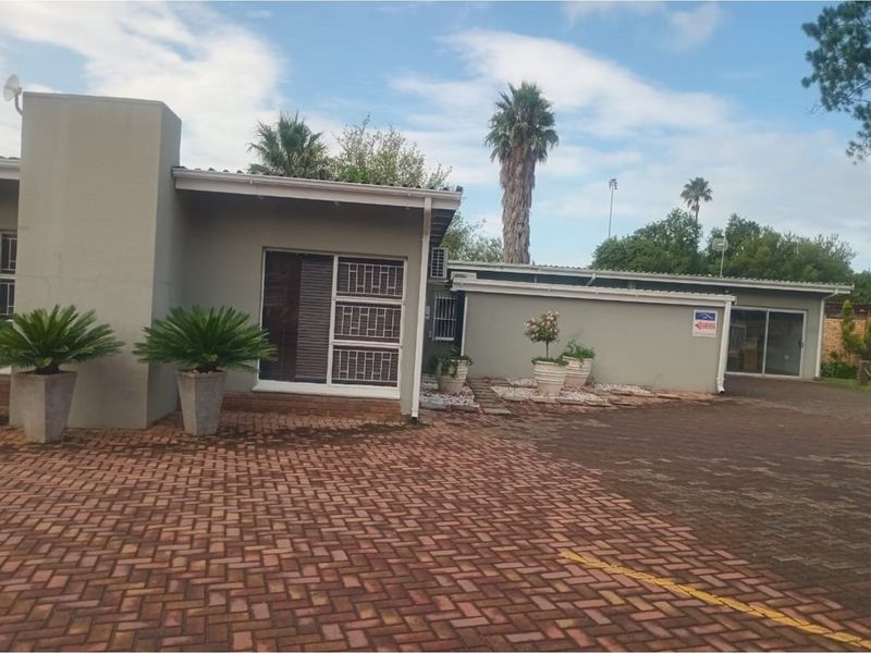 "Elevate Your Business, Work in Style." - Photo 3