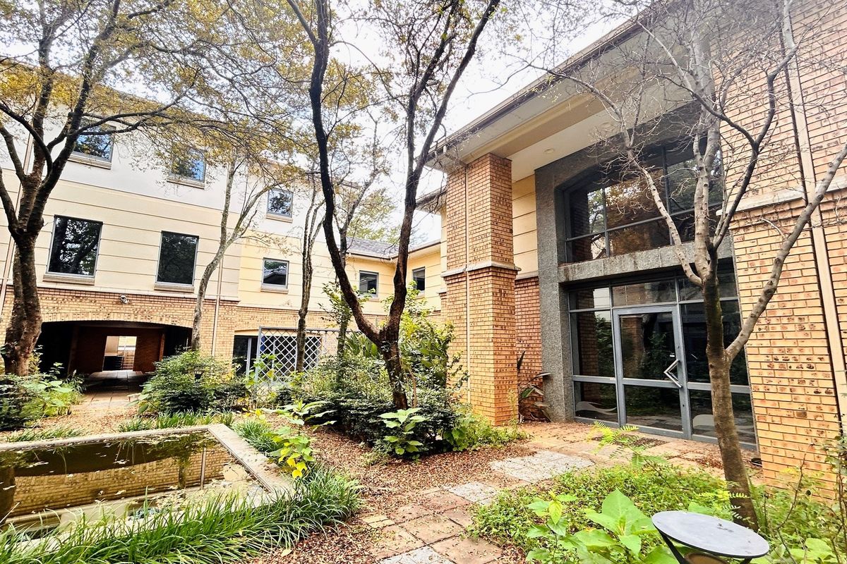 Prestigious Corporate Headquarters in Brooklyn | 3 720m2 GBA | Prime Location - Photo 5