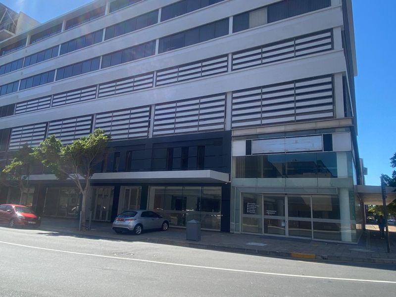 Showroom To Let in Cape Town City Centre - Photo 8