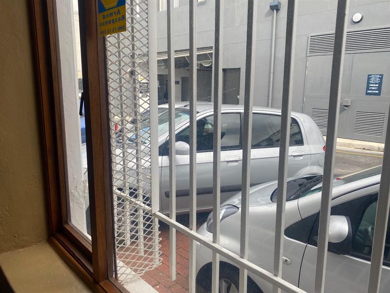 Free-Standing Building For Sale in Gardens - Photo 5