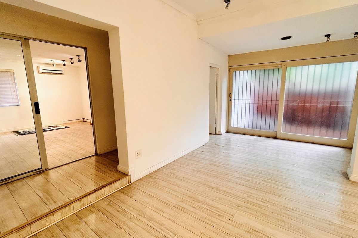 Versatile Residential Property with Office Potential - Prime Brooklyn Location - Photo 3