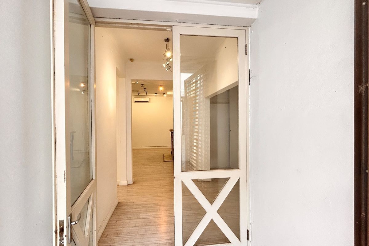 Versatile Residential Property with Office Potential - Prime Brooklyn Location - Photo 4