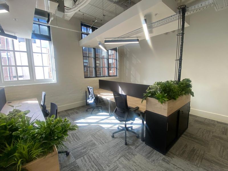 Fully Fitted, Furnished Plug And Play Offices To Let In Gardens - Photo 9