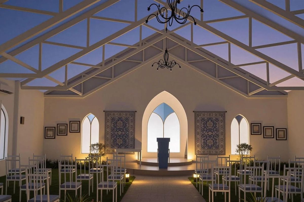 Lovely property offering diverse range of income opportunities - Photo 3