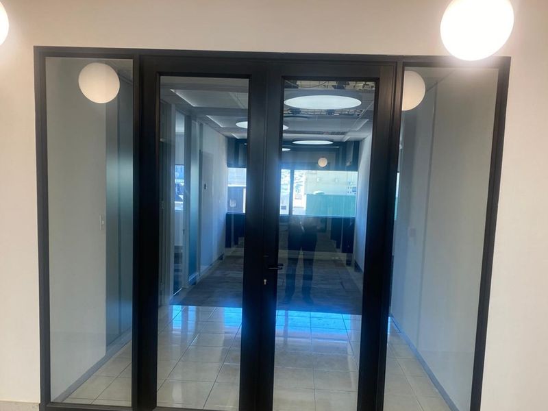 A-Grade Office Space To Let at The Box in Cape Town City Centre - Photo 9