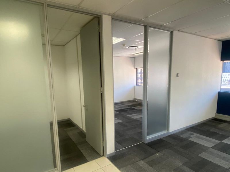 A-Grade Office Space To Let at The Box in Cape Town City Centre - Photo 10