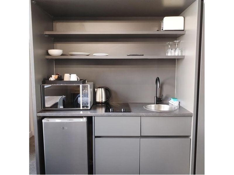 Apartment To Rent in Cape Town City Centre, Cape Town - Photo 8