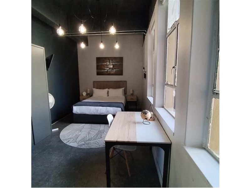 Apartment To Rent in Cape Town City Centre, Cape Town - Photo 2