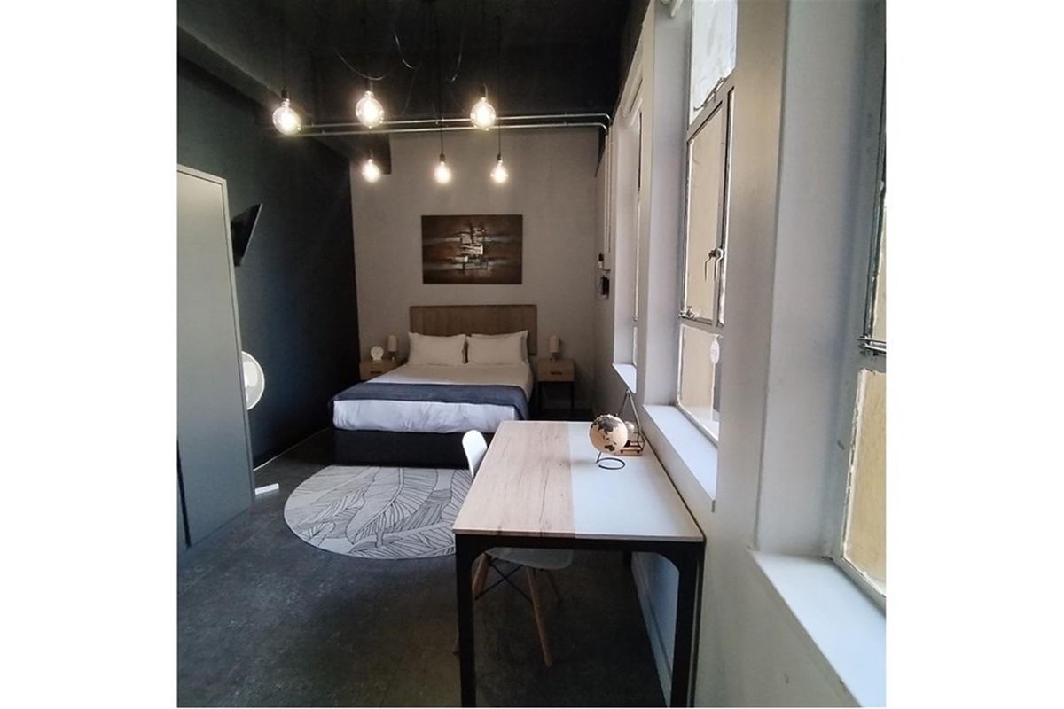 Apartment To Rent in Cape Town City Centre, Cape Town - Photo 2