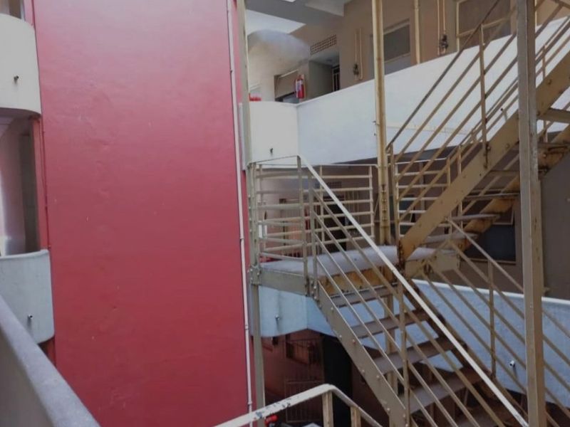 This is a rare opportunity to own a high-yield commercial property ! - Photo 5