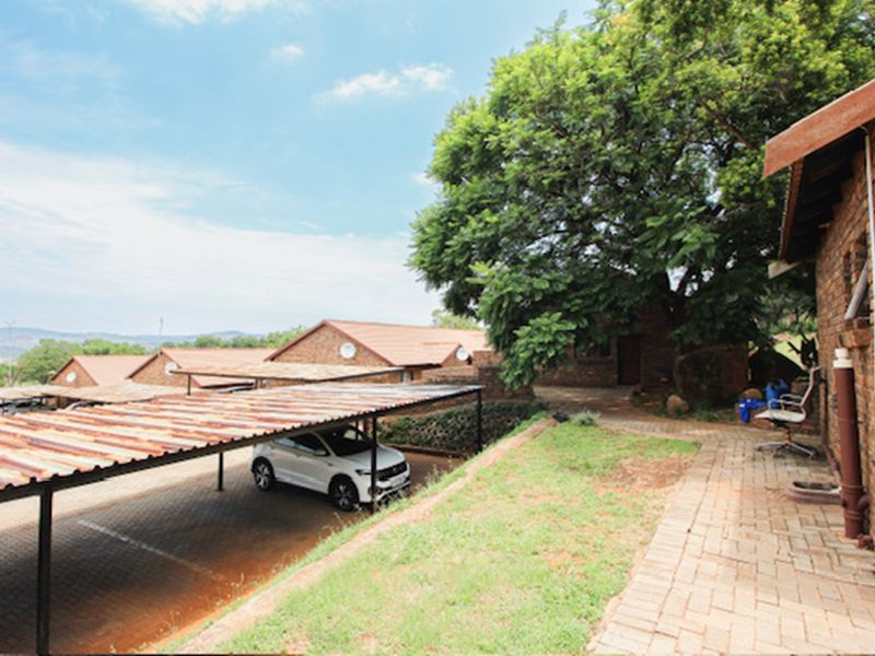 Residential Building Comprising 55 Units - Photo 10
