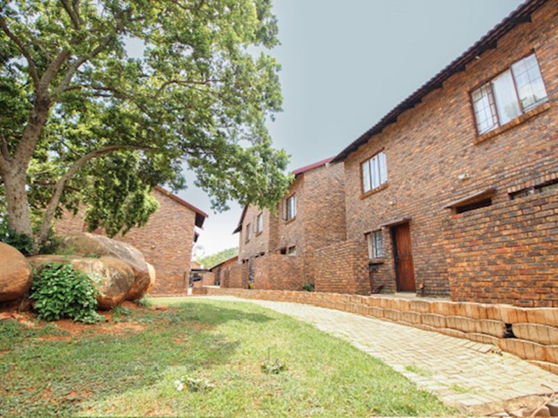 Residential Building Comprising 55 Units - Photo 5