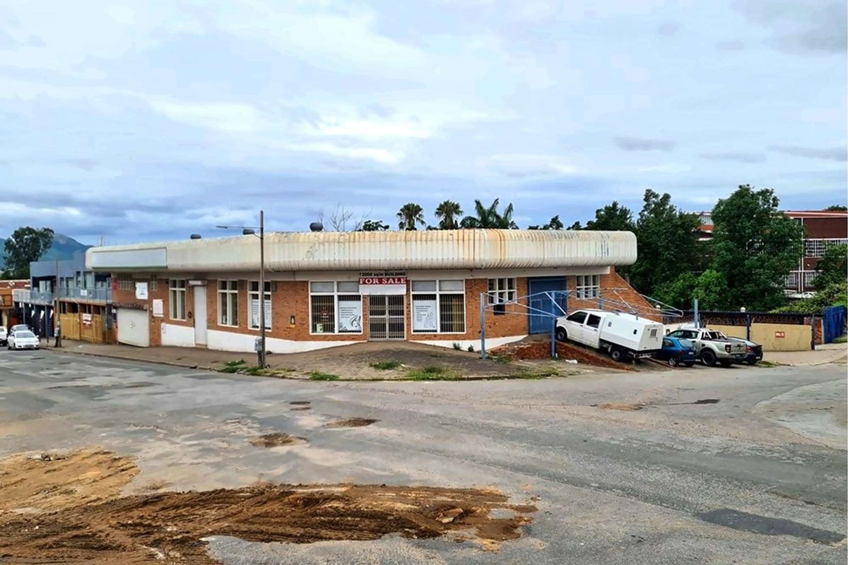 Versatile Industrial Property with High-Visibility Location - Nelspruit - Photo 4