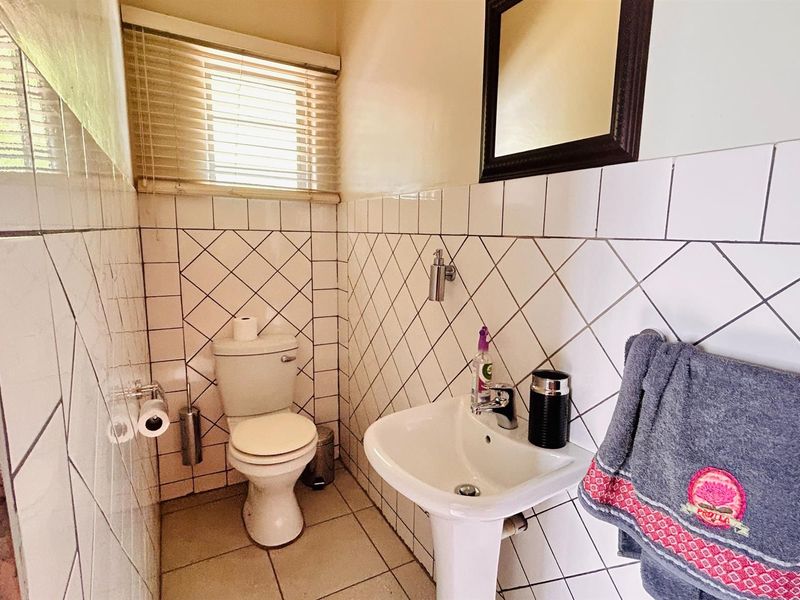 Discover a Unique Commercial Gem in Tranquil Georgeville - Photo 7