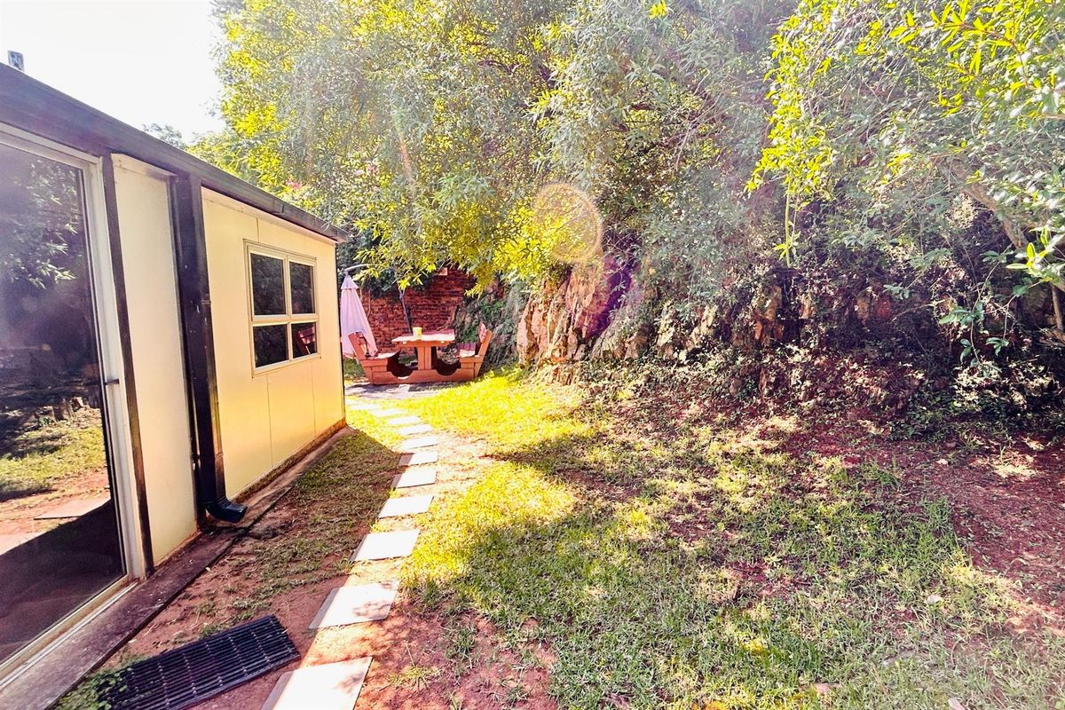 Discover a Unique Commercial Gem in Tranquil Georgeville - Photo 3