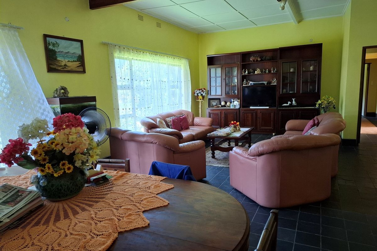 "Ramsgate Gem: Chic Farm and Business Potential" - Photo 3