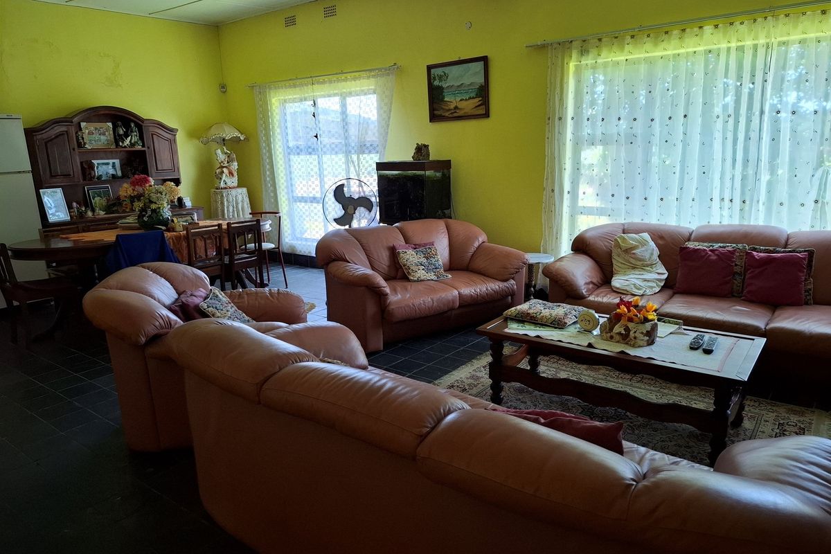 "Ramsgate Gem: Chic Farm and Business Potential" - Photo 4