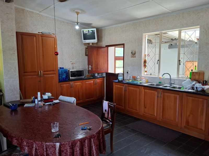 "Ramsgate Gem: Chic Farm and Business Potential" - Photo 7