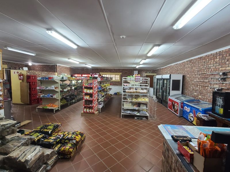 Supermarket, Liquor store, pub and restaurant - Photo 5