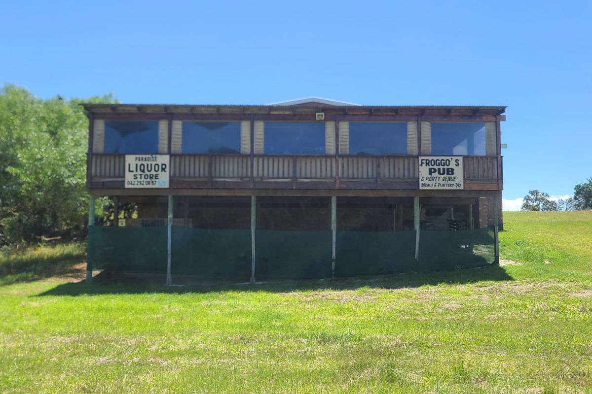 Supermarket, Liquor store, pub and restaurant - Photo 2