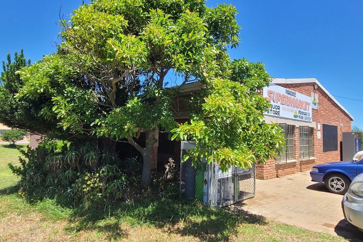Supermarket, Liquor store, pub and restaurant - Photo 3