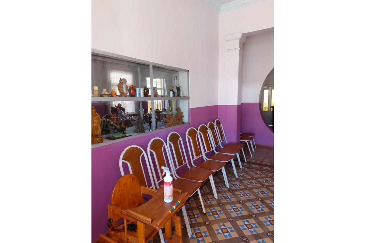 Restaurant For Sale in Belgravia, Kimberley - Photo 4