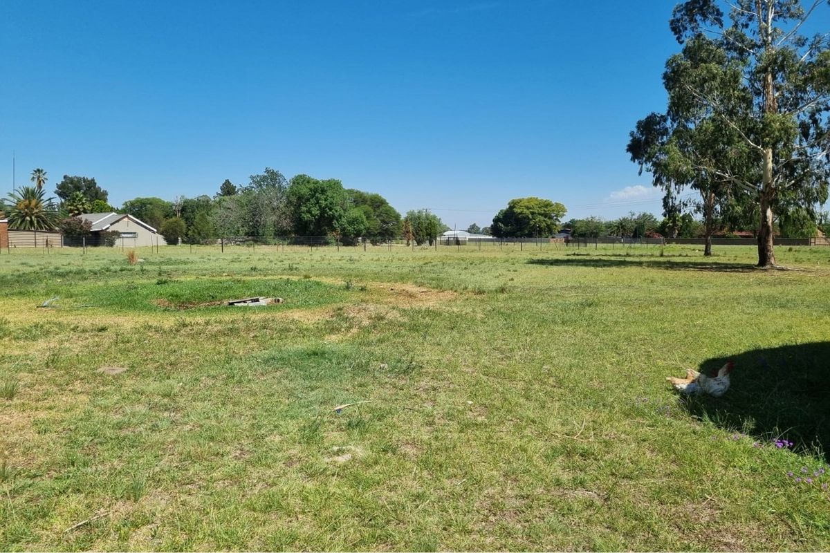 "Prime Retail Space in Endicott: Invest & Thrive" - Photo 4