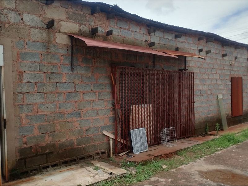 "Invest Two Stands for One Price , in Prime Naledi Retail Property Today!" - Photo 8