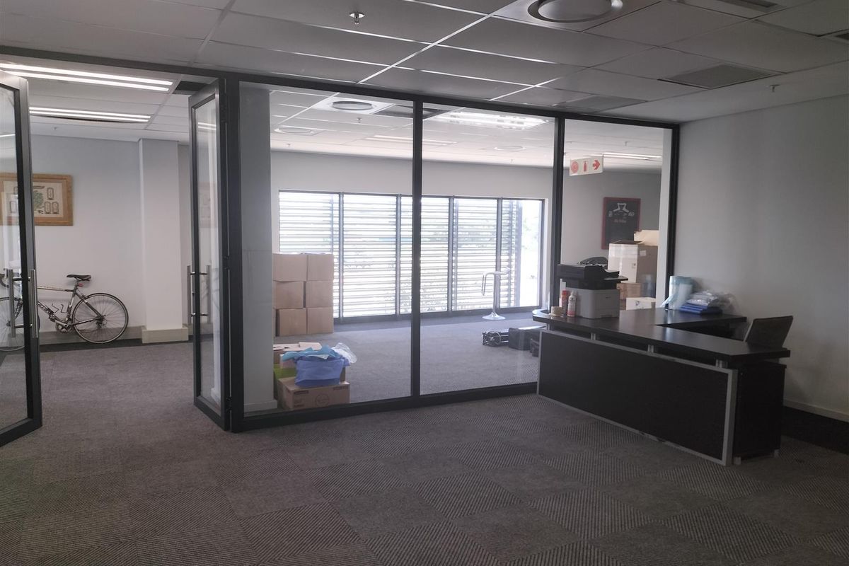 Highly sought after warehouse newly available - Photo 5