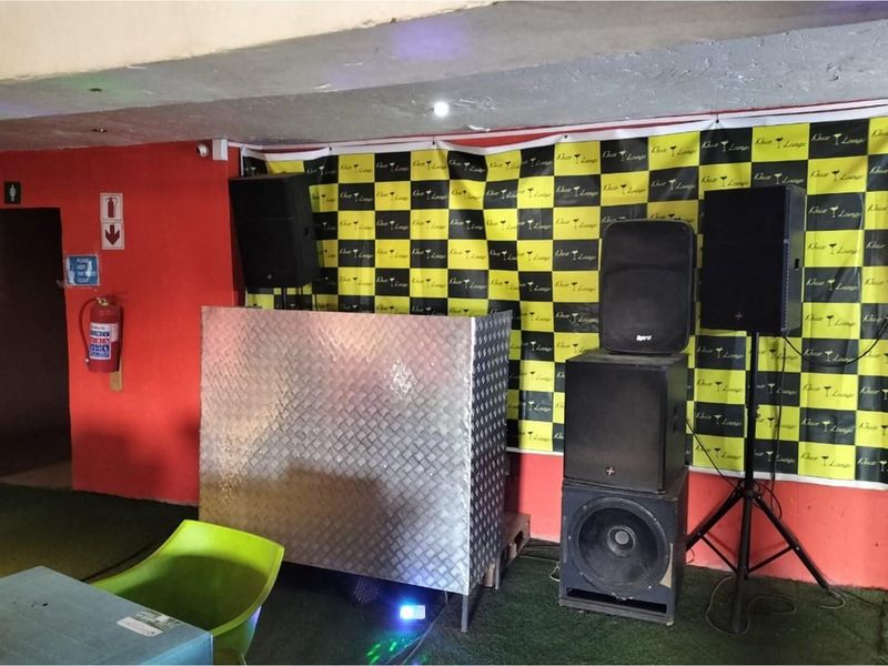 Liquor/Tavern For Sale In Orange Farm Ext 6 - Photo 3