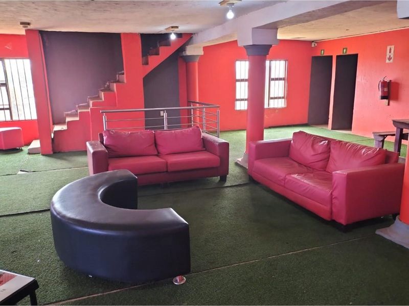 Liquor/Tavern For Sale In Orange Farm Ext 6 - Photo 2