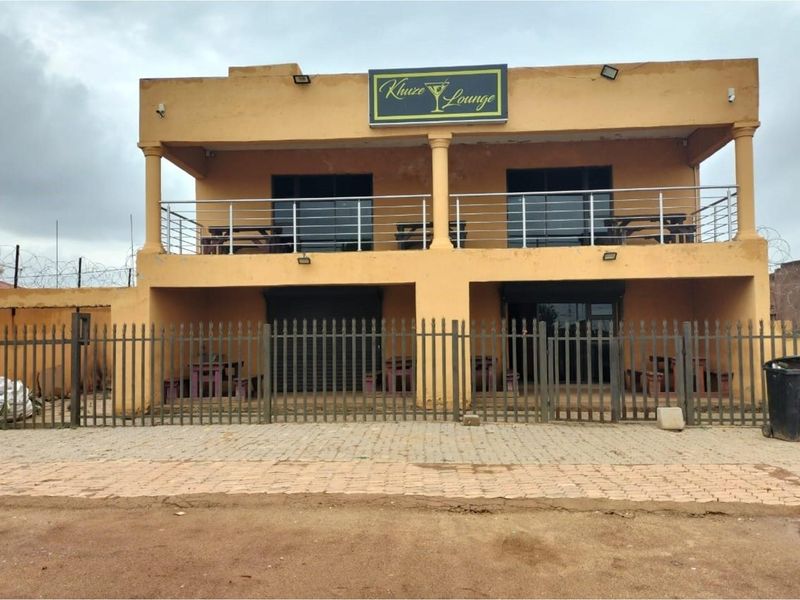 Liquor/Tavern For Sale In Orange Farm Ext 6 - Photo 1