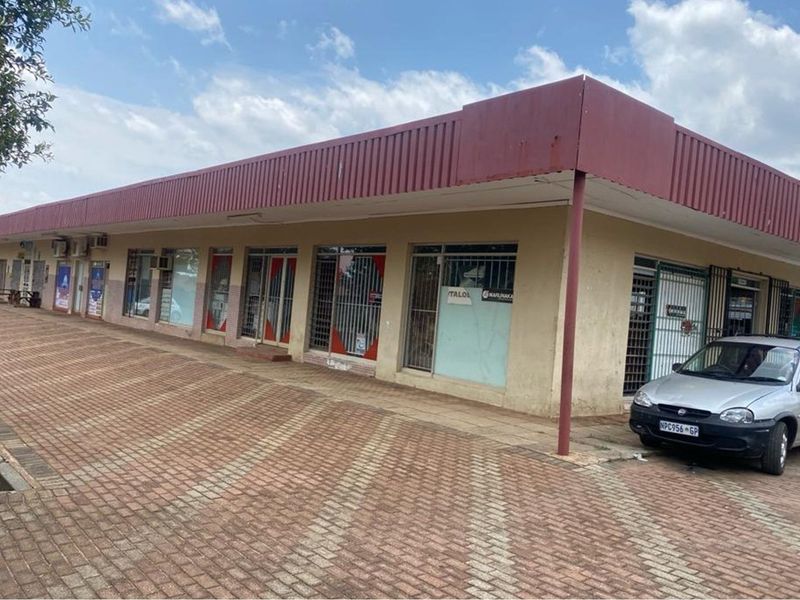 "Prime Retail Investment in Carletonville" - Photo 6