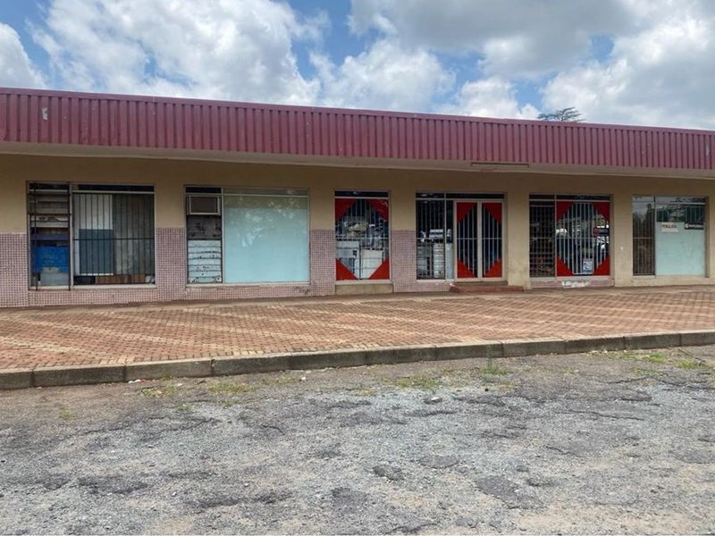 "Prime Retail Investment in Carletonville" - Photo 8