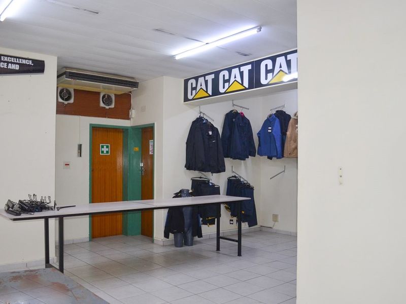 Retail Space For Sale in Klerksdorp Central, Klerksdorp, North West - Photo 5
