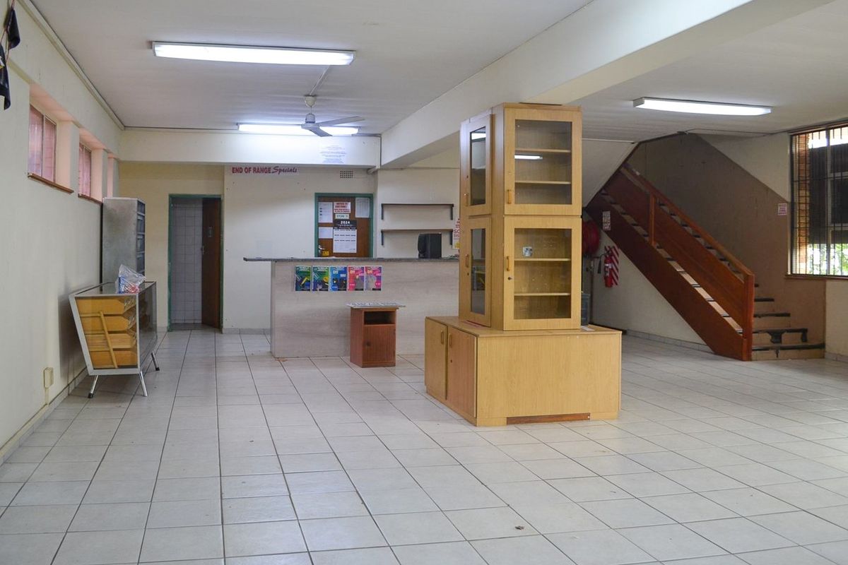 Retail Space For Sale in Klerksdorp Central, Klerksdorp, North West - Photo 3
