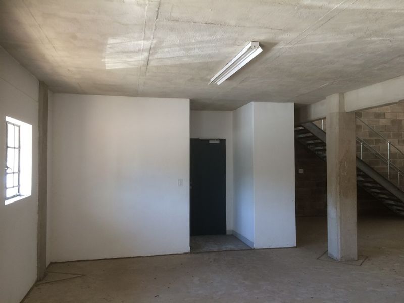 Warehouses of varying sizes to let on Durbans Northern corridor. - Photo 3